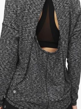 Lululemon Get Set Long Sleeve Top Open Back Space Dye Black White PTP 23 inches